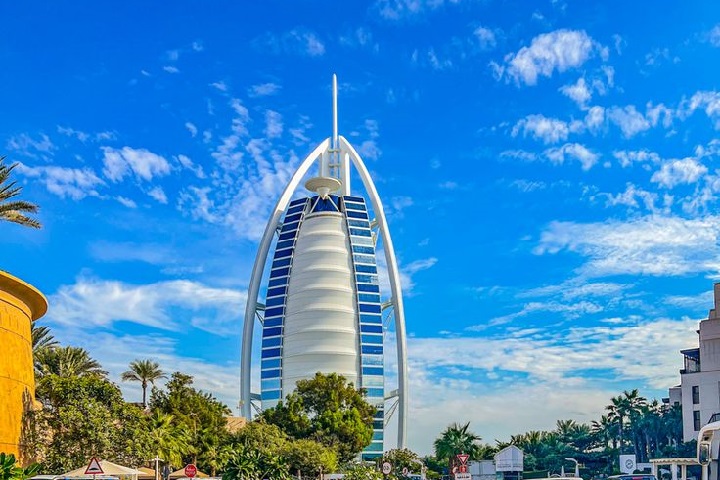 Burj Al Arab guided tour experience